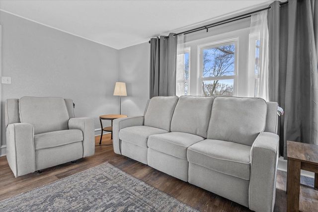 1201 15th AVENUE, South Milwaukee, WI 53172