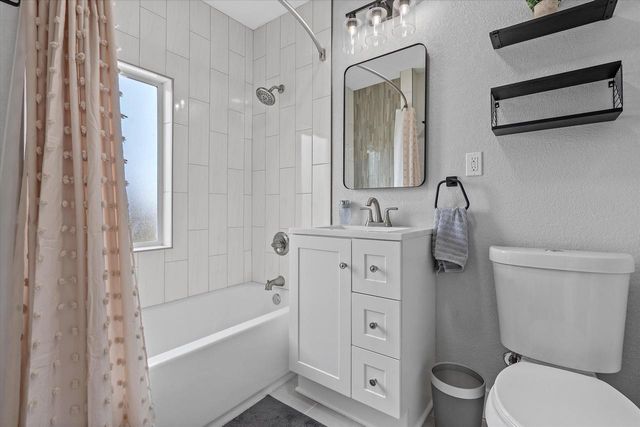 1201 15th AVENUE, South Milwaukee, WI 53172