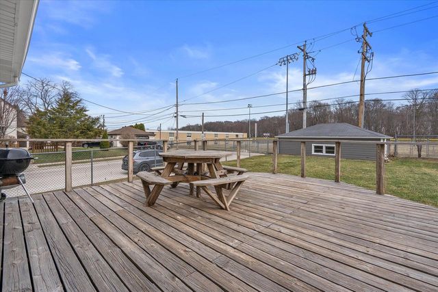 1201 15th AVENUE, South Milwaukee, WI 53172