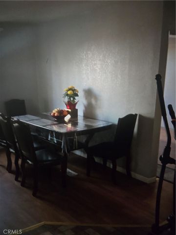 320 N Park Vista 180, Anaheim, CA 92806