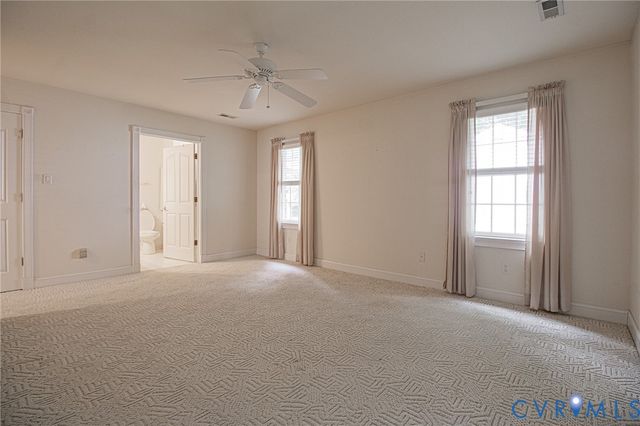 409 Cobblestone Dr, Hopewell, VA 23860