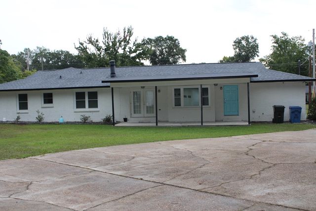 903 NW El Dorado Drive, Dothan, AL 36303