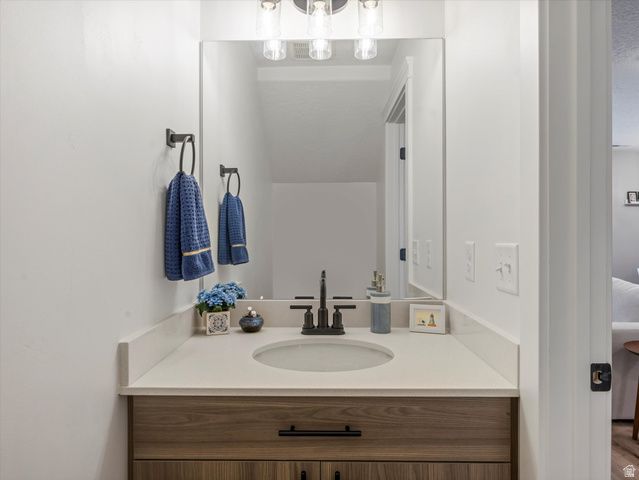 3047 S OLD EMIGRANT RD, Syracuse, UT 84075