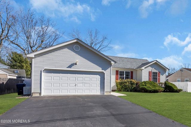 79 Saint Andrews Drive, Little Egg Harbor, NJ 08087