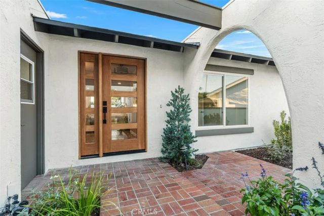 10081 Spar, Huntington Beach, CA 92646