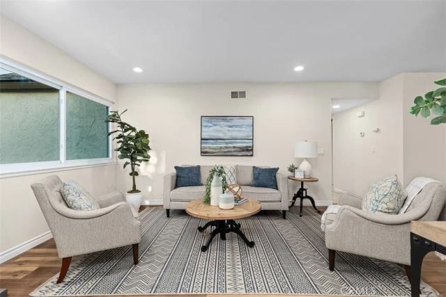 10081 Spar, Huntington Beach, CA 92646