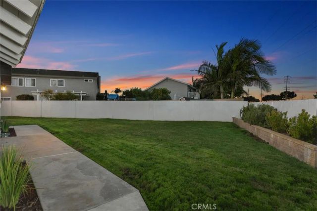 10081 Spar, Huntington Beach, CA 92646