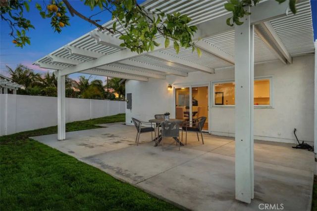 10081 Spar, Huntington Beach, CA 92646