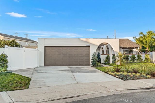 10081 Spar, Huntington Beach, CA 92646