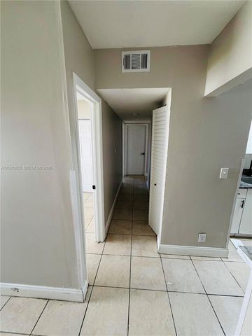 331 NW 42ND CT 101, Pompano Beach, FL 33064