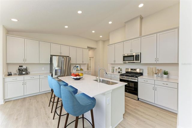 12342 OAK HILL WAY, Parrish, FL 34219