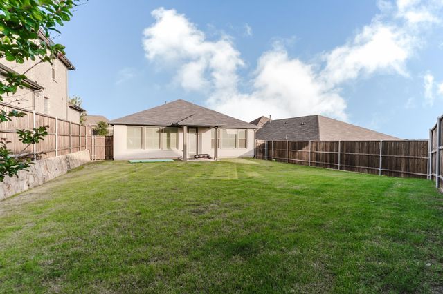 3915 Aventino Court, Sachse, TX 75048