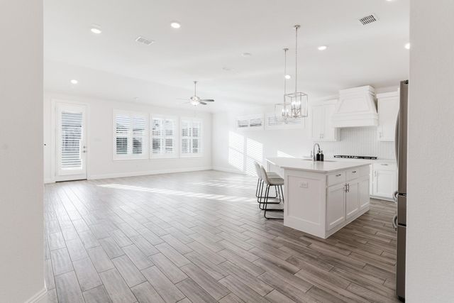 3915 Aventino Court, Sachse, TX 75048