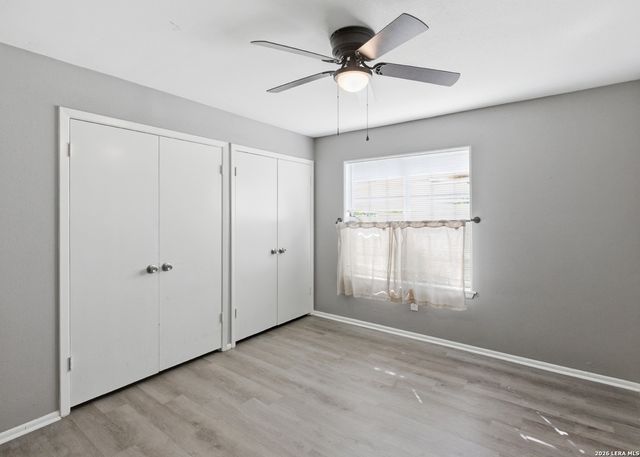 7711 Callaghan Rd Apt 705, San Antonio, TX 78229