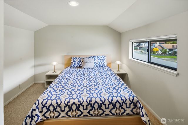 8208 Sandy Hook Drive, Clinton, WA 98236