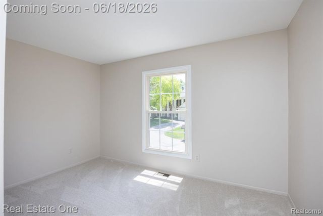 1534 Hidden Valley Lane, Rochester Hills, MI 48306
