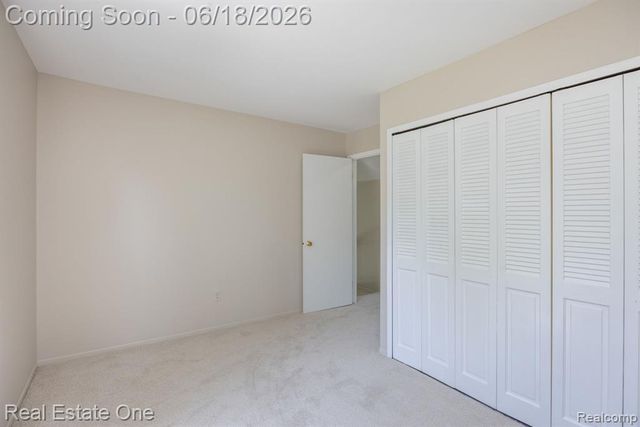 1534 Hidden Valley Lane, Rochester Hills, MI 48306