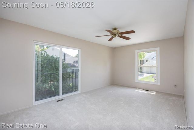 1534 Hidden Valley Lane, Rochester Hills, MI 48306