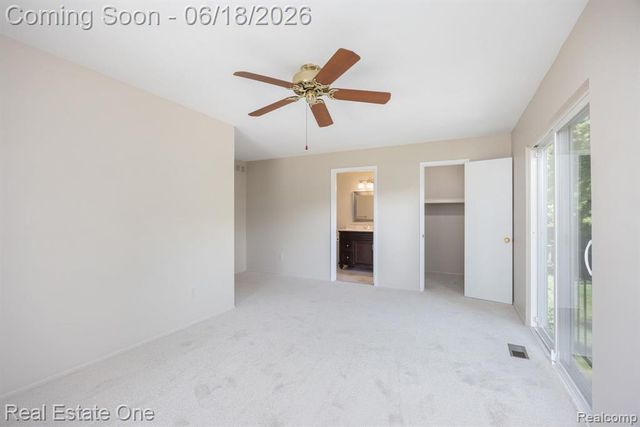 1534 Hidden Valley Lane, Rochester Hills, MI 48306