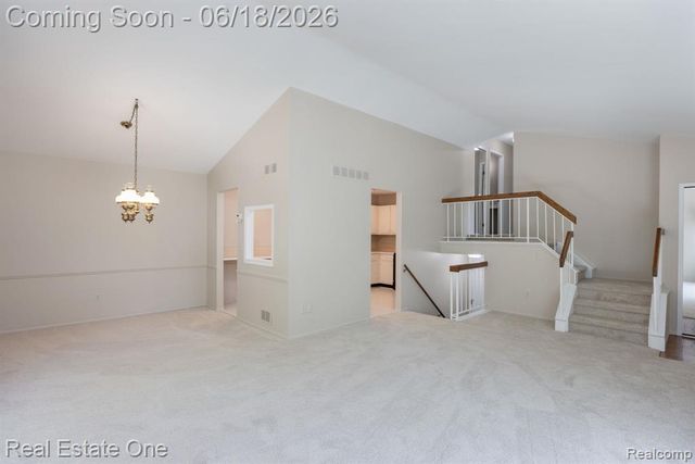 1534 Hidden Valley Lane, Rochester Hills, MI 48306