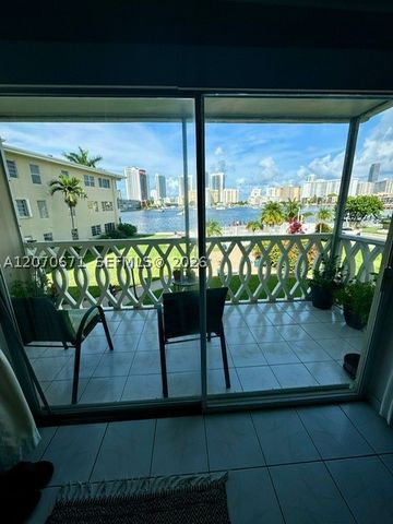 450 Golden Isles Dr 2F, Hallandale Beach, FL 33009