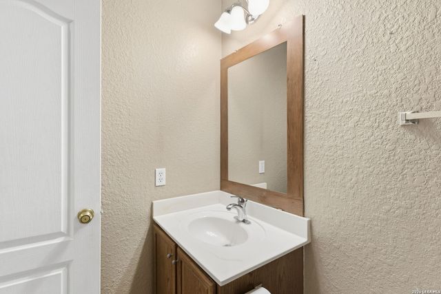 2326 Boxer Palm, San Antonio, TX 78213