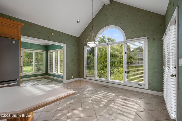 6509 Mt Batten Ct, Prospect, KY 40059