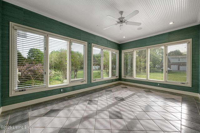 6509 Mt Batten Ct, Prospect, KY 40059