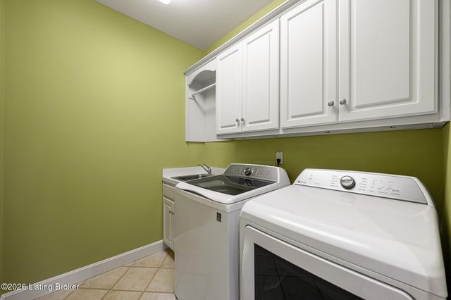 6509 Mt Batten Ct, Prospect, KY 40059