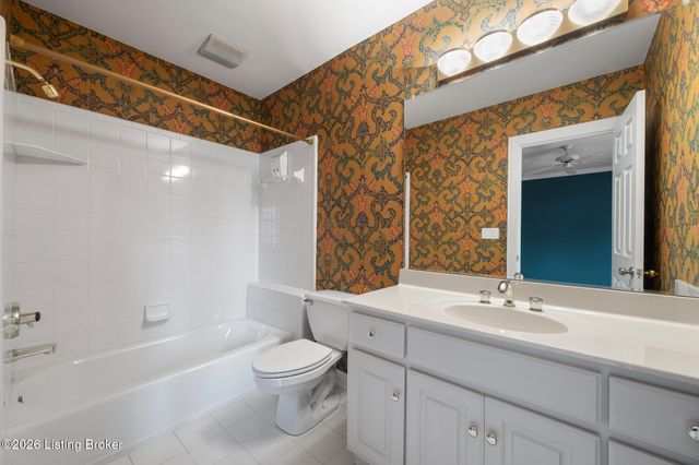 6509 Mt Batten Ct, Prospect, KY 40059