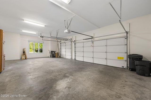 6509 Mt Batten Ct, Prospect, KY 40059