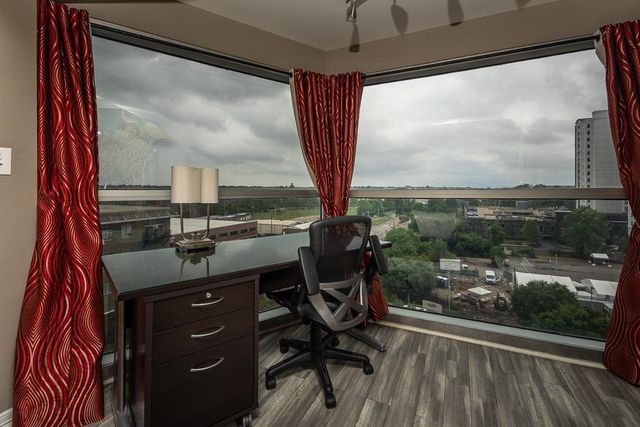 655 S Riverside Dr Apt 708B, Memphis, TN 38103