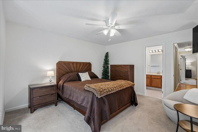 25501 FROSTY MEADOW LN, Aldie, VA 20105