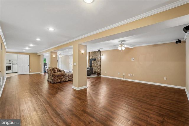 25501 FROSTY MEADOW LN, Aldie, VA 20105