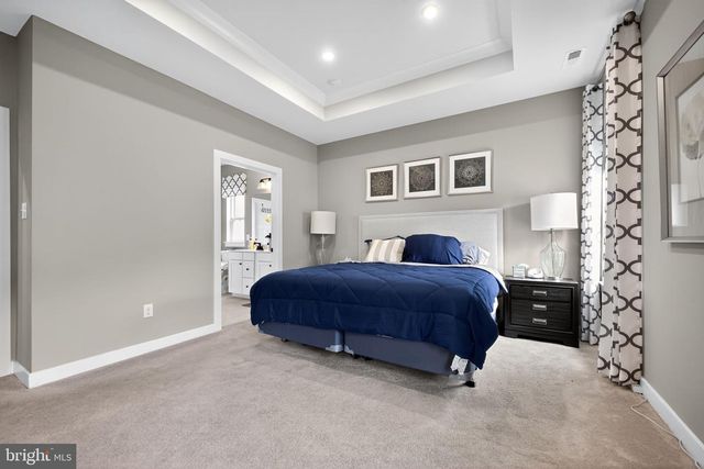 203 AMESBURY BLVD, Swedesboro, NJ 08085