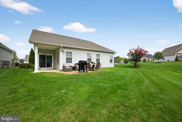 203 AMESBURY BLVD, Swedesboro, NJ 08085