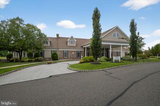 203 AMESBURY BLVD, Swedesboro, NJ 08085