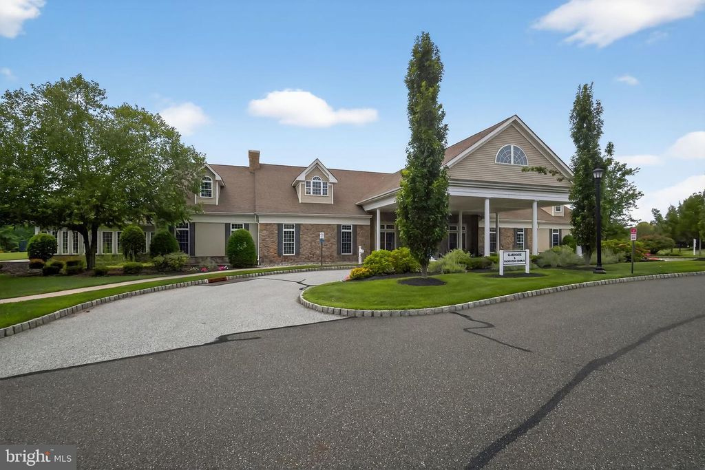 203 AMESBURY BLVD, Swedesboro, NJ 08085