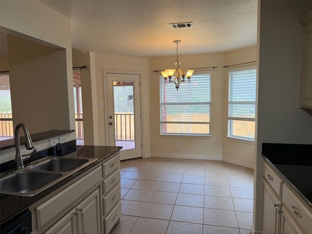 4324 Stone Hollow Way, Fort Worth, TX 76040