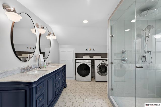 5004 Cuming Street, Omaha, NE 68132