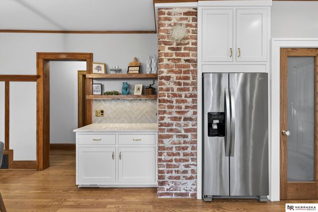 5004 Cuming Street, Omaha, NE 68132