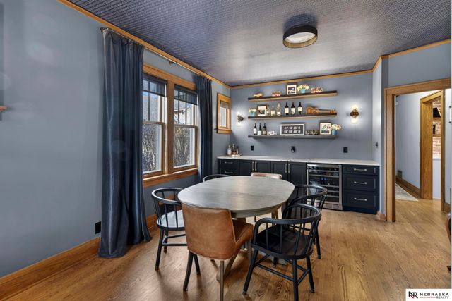 5004 Cuming Street, Omaha, NE 68132