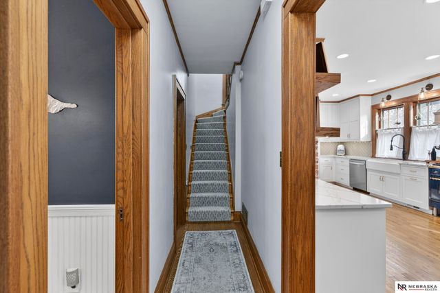 5004 Cuming Street, Omaha, NE 68132