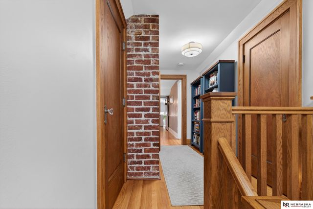 5004 Cuming Street, Omaha, NE 68132