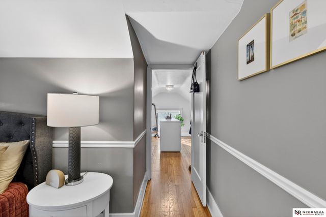 5004 Cuming Street, Omaha, NE 68132