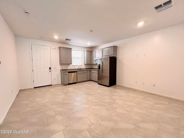7912 S Bonanza Park Drive, Tucson, AZ 85747