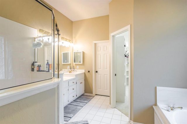 3716 Winners Circle, Edmond, OK 73034