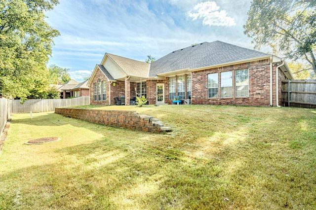 3716 Winners Circle, Edmond, OK 73034