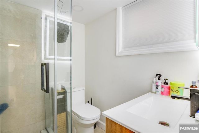 264 Union Street, Lodi, NJ 07644