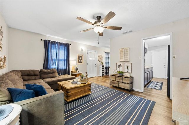 2004 Hawk Avenue, Mcallen, TX 78504